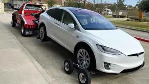 Electric Vehicle Towing Houston